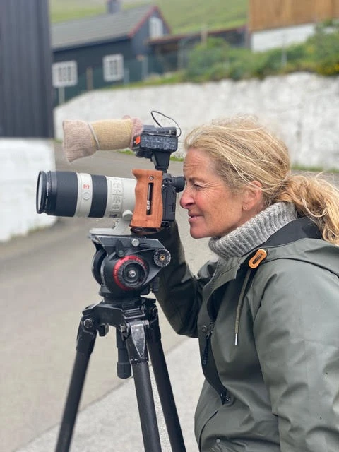 Fotograf og VJ Hannelore Dörner på job.